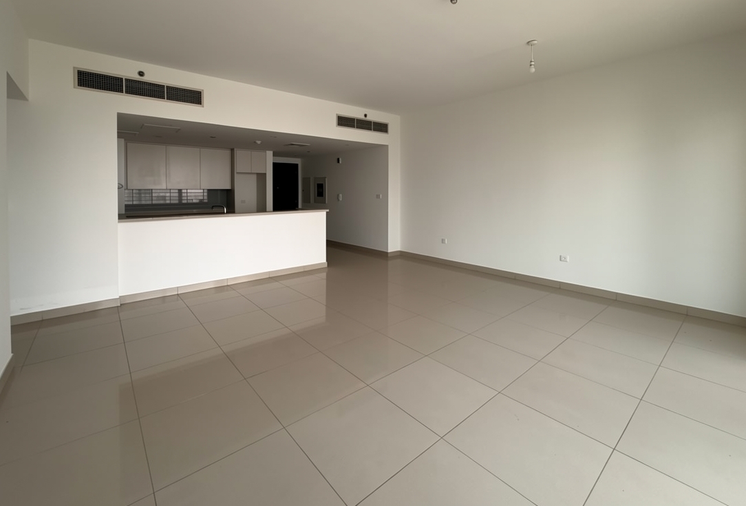 Spacious 2BR | Vacant Ready | Unfurnished - photo 1